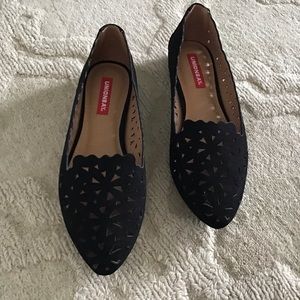 Black cutout flats